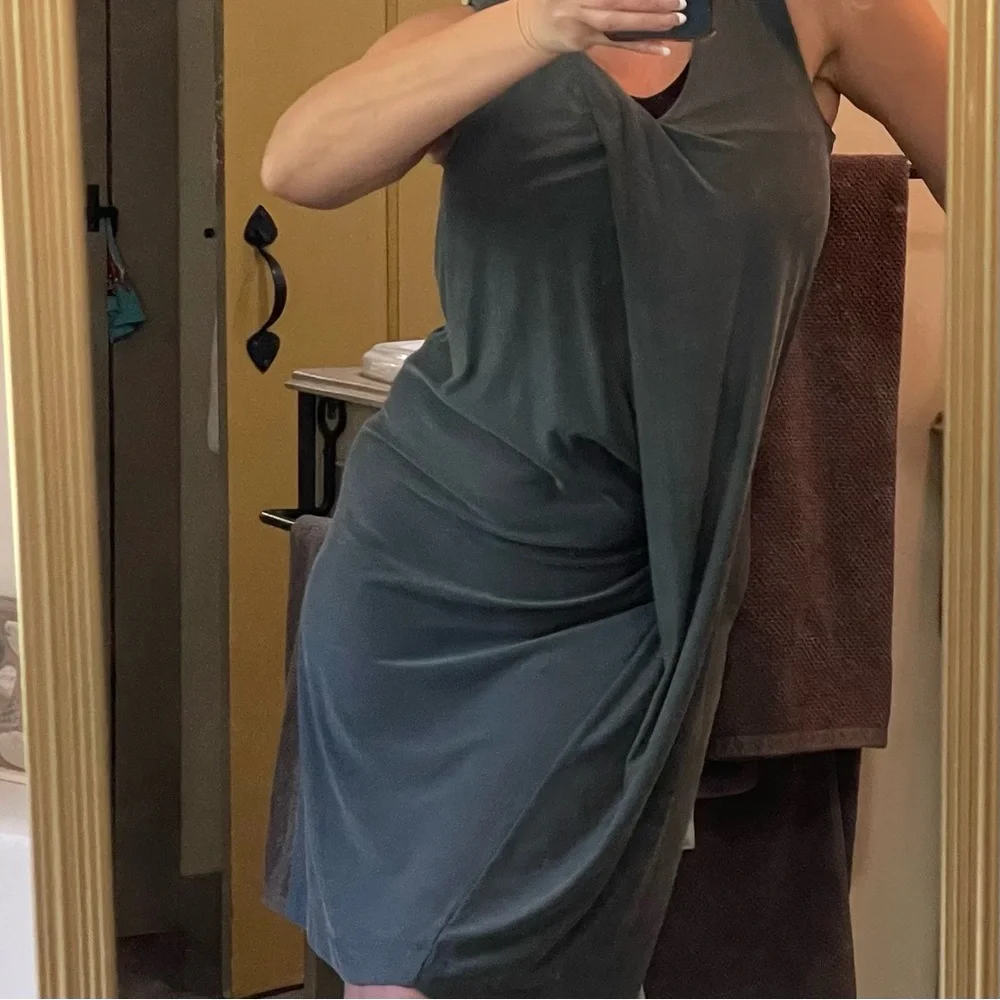 Cynthia Rowley Sage Green Cupro Wrap Dress 🌿Extra Small NWOT 🔥🔥 - Picture 3 of 12